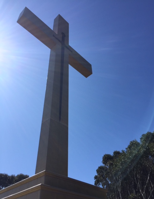 The Mount Macedon Memorial Cross
